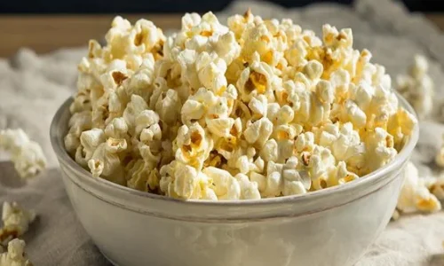 ما هي أهم التأويلات التي وردت عن ابن سيرين لتفسير حلم الفشار للمتزوجة؟