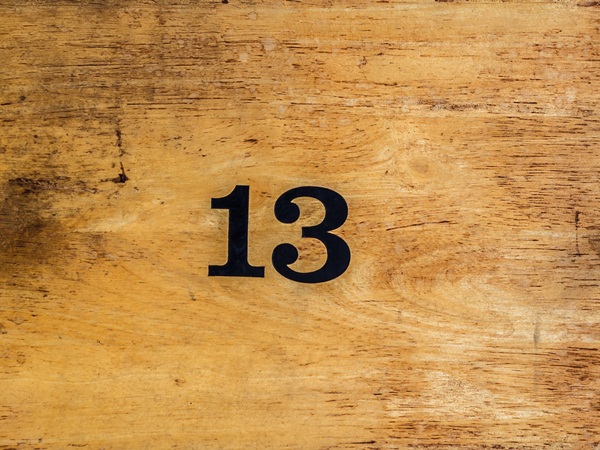 أهم تفسيرات رؤية رقم ١٣ في المنام لابن سيرين