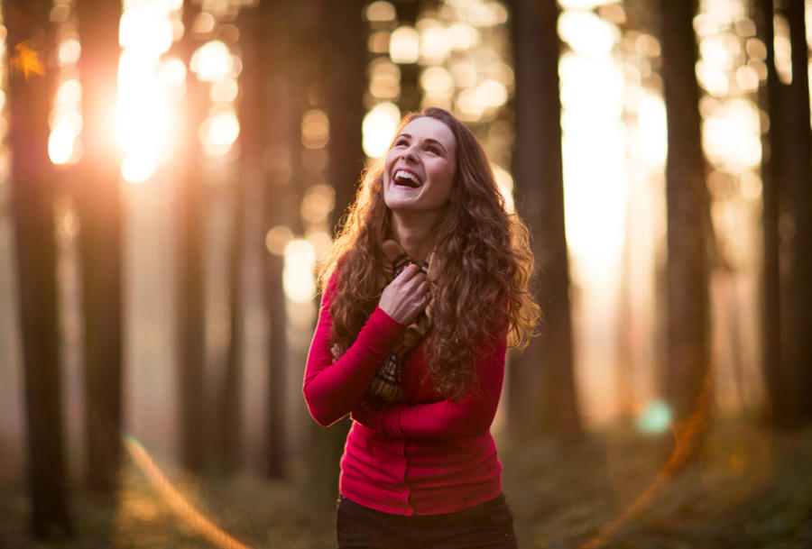 تفسير رؤية الضحك في المنام لابن سيرين