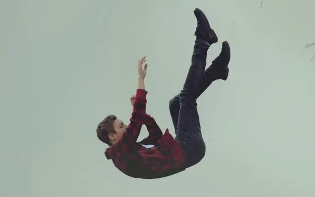 ما هو تفسير رؤية موت الابن في المنام والبكاء عليه لابن سيرين