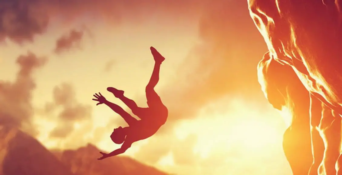 ما تفسير حلم سقوط شخص في بئر لابن سيرين