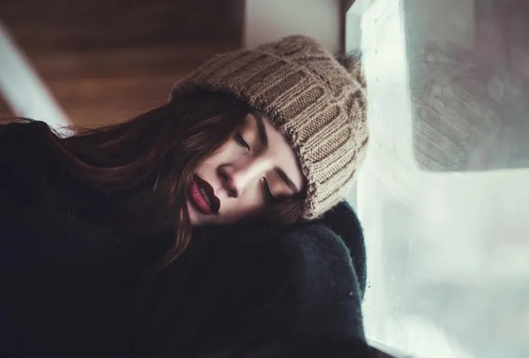 تفسير حلم شخص يوقظني من النوم لكبار العلماء