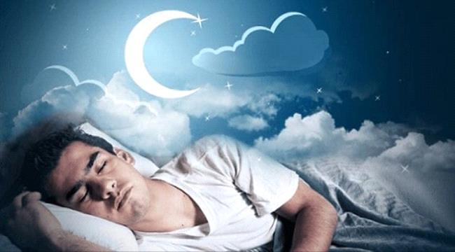 اعرف أكثر عن تفسير حلم الميت يضحك معي في المنام لابن سيرين