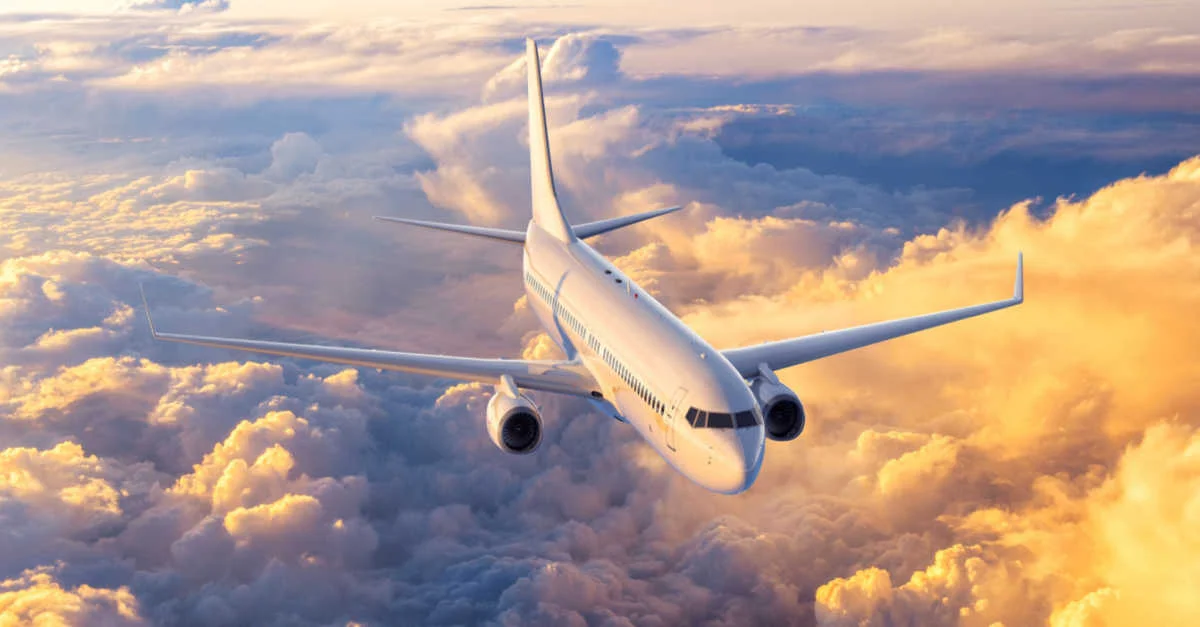 اعرف أكثر عن تفسير الحلم بالسفر بالطائرة في المنام لابن سيرين